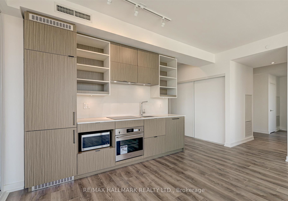 20-edward-street-toronto-ontario-c12914014