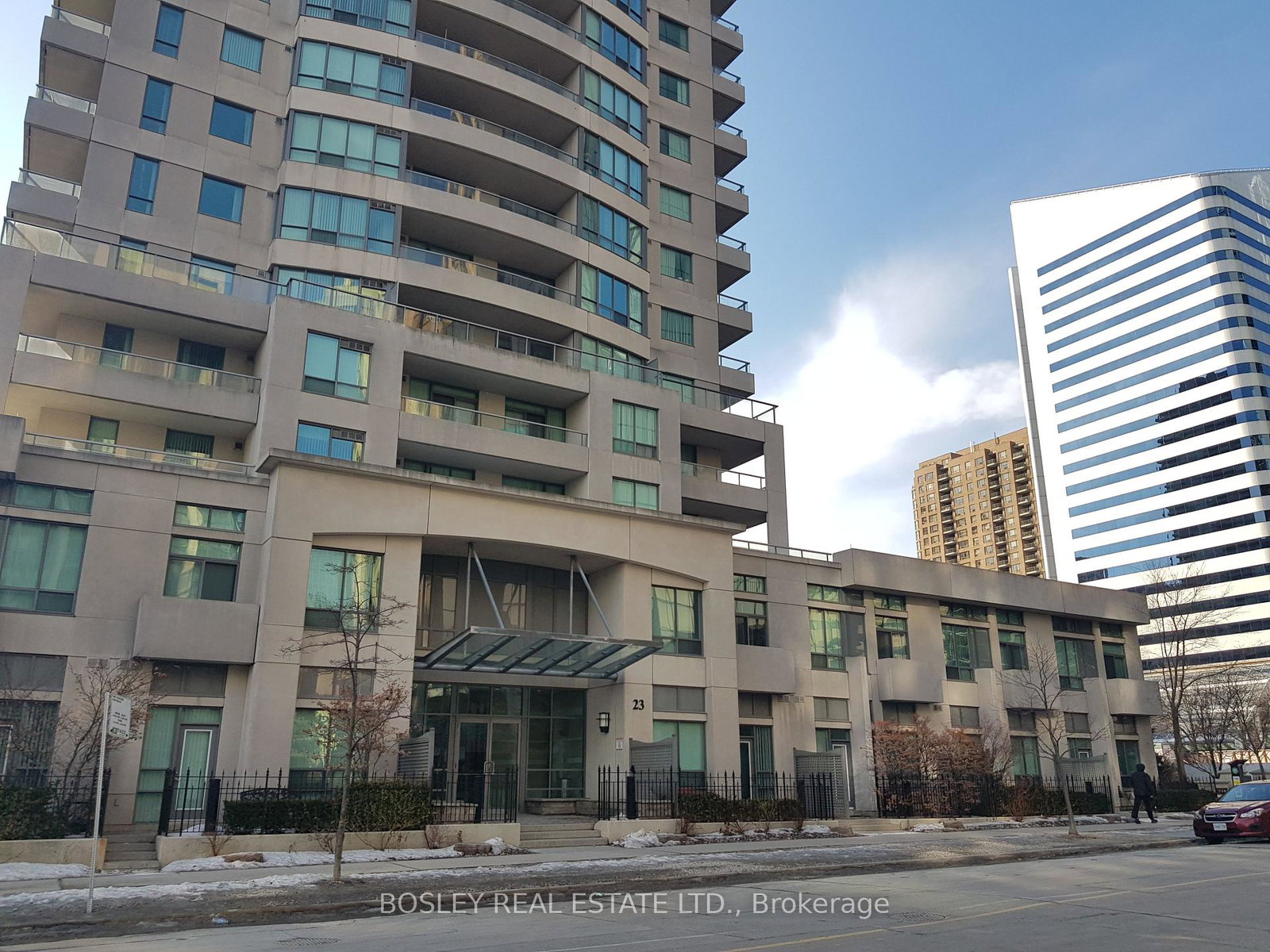 23-hollywood-avenue-north-york-ontario-c12914220