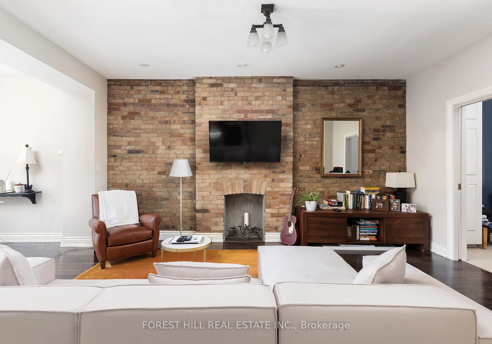 105-balmoral-avenue-toronto-ontario-c12915044