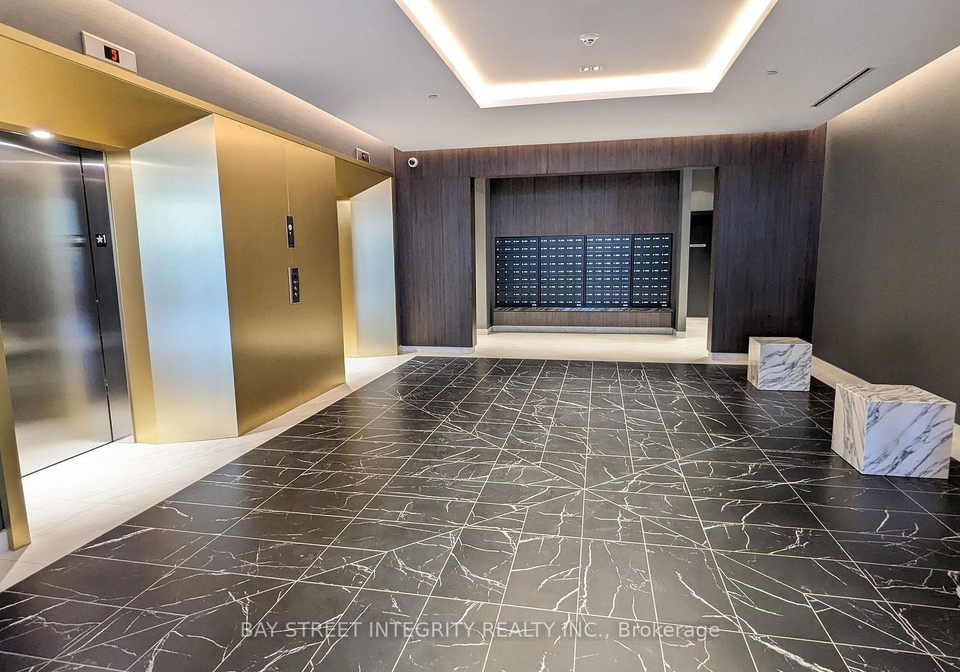 500-dupont-street-toronto-ontario-c12915144