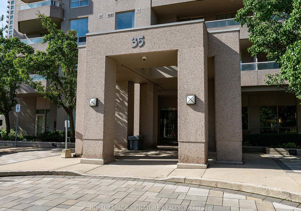 35-empress-avenue-north-york-ontario-c12915168