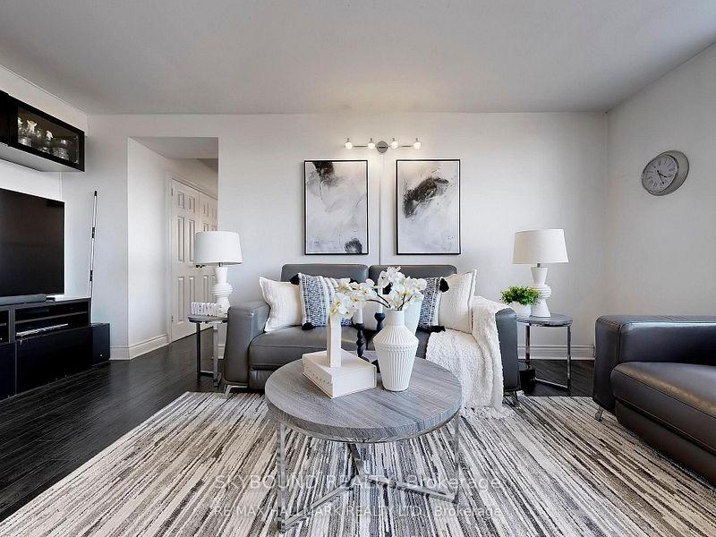5-parkway-forest-drive-north-york-ontario-c12915256