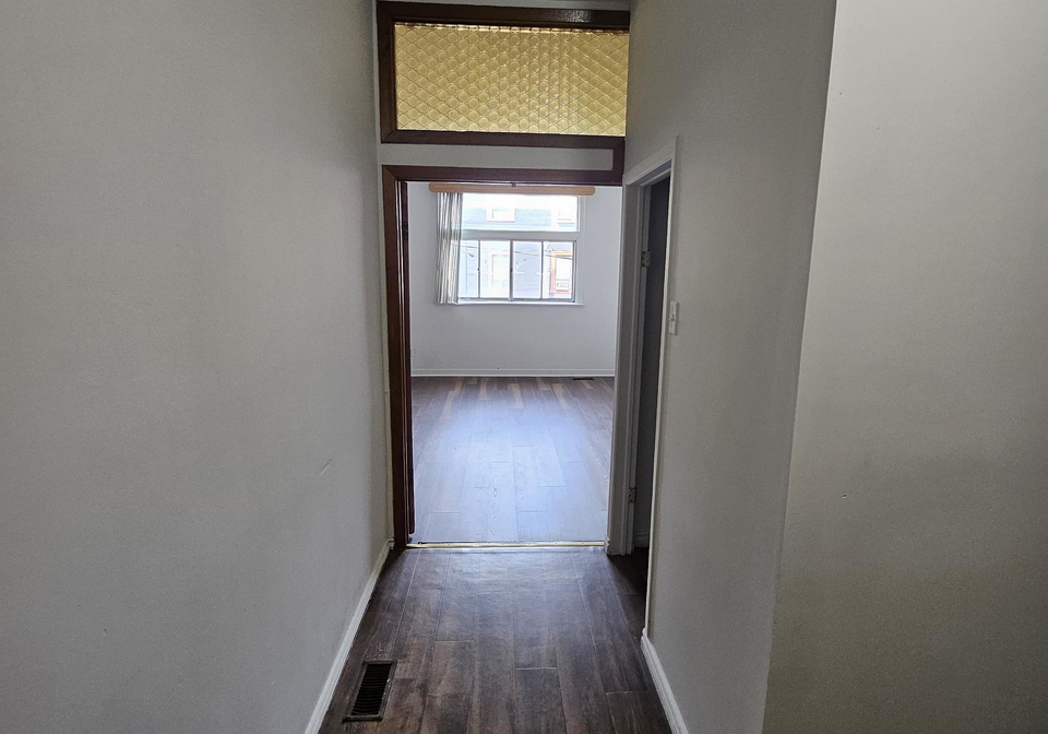 381-dundas-street-e-toronto-ontario-c12915258