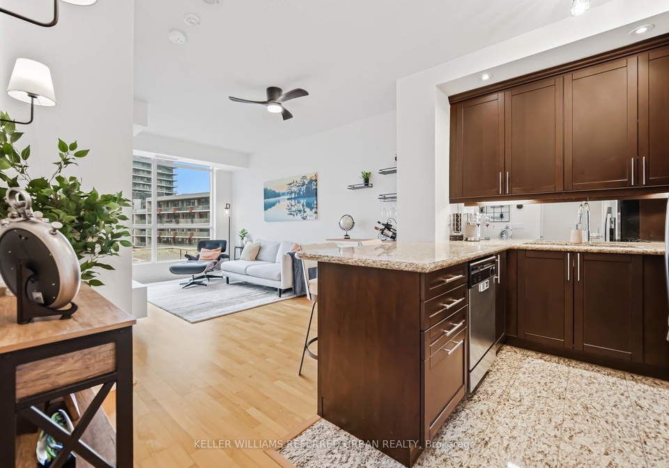 628-fleet-street-toronto-ontario-c12915338