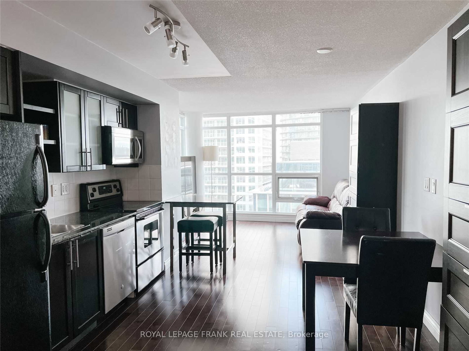 600-fleet-street-toronto-ontario-c12915414