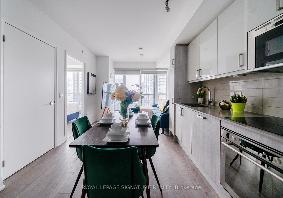 77-mutual-street-toronto-ontario-c12915522