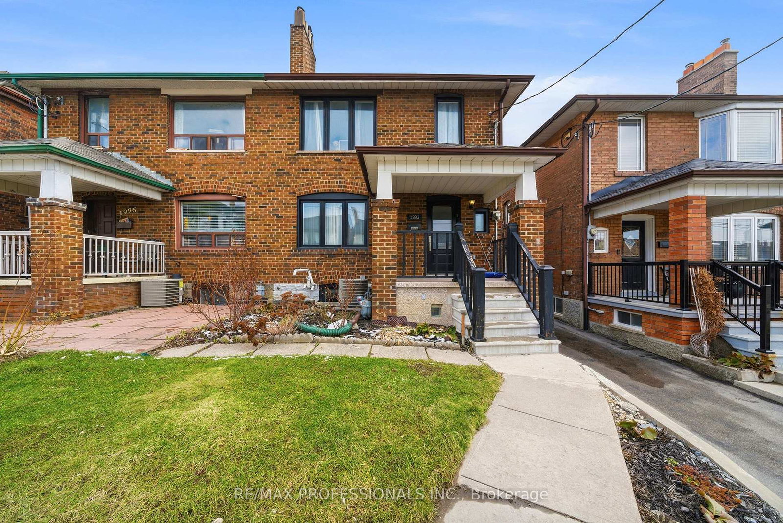 1993-dufferin-street-toronto-ontario-c12915832