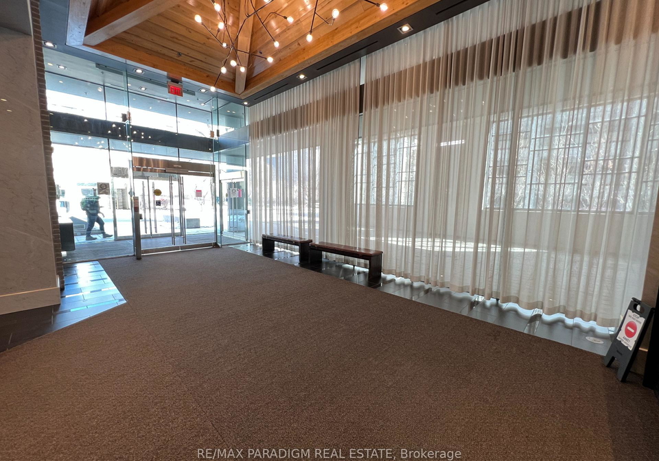 210-simcoe-street-toronto-ontario-c12915840
