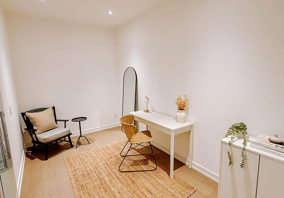 1315-bay-street-toronto-ontario-c12916000