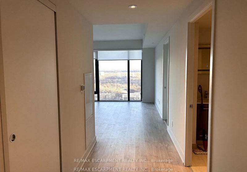 8-cumberland-street-toronto-ontario-c12916168
