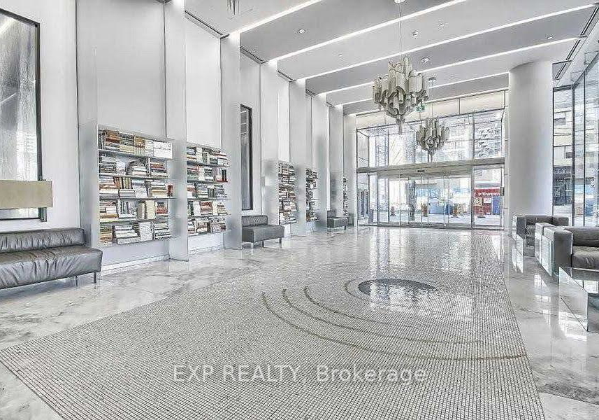 5-soudan-avenue-w-toronto-ontario-c12916212