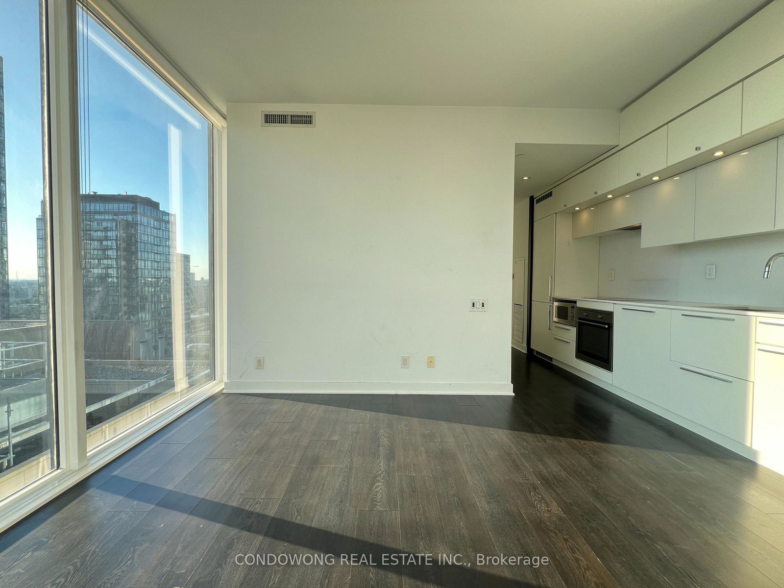 15-grenville-street-toronto-ontario-c12916226