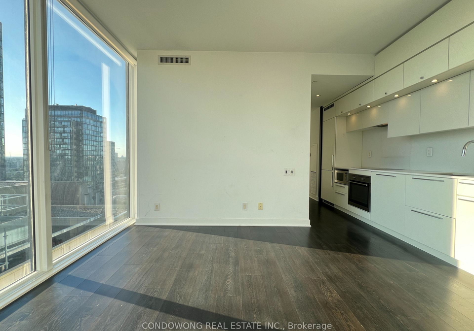 15-grenville-street-toronto-ontario-c12916226