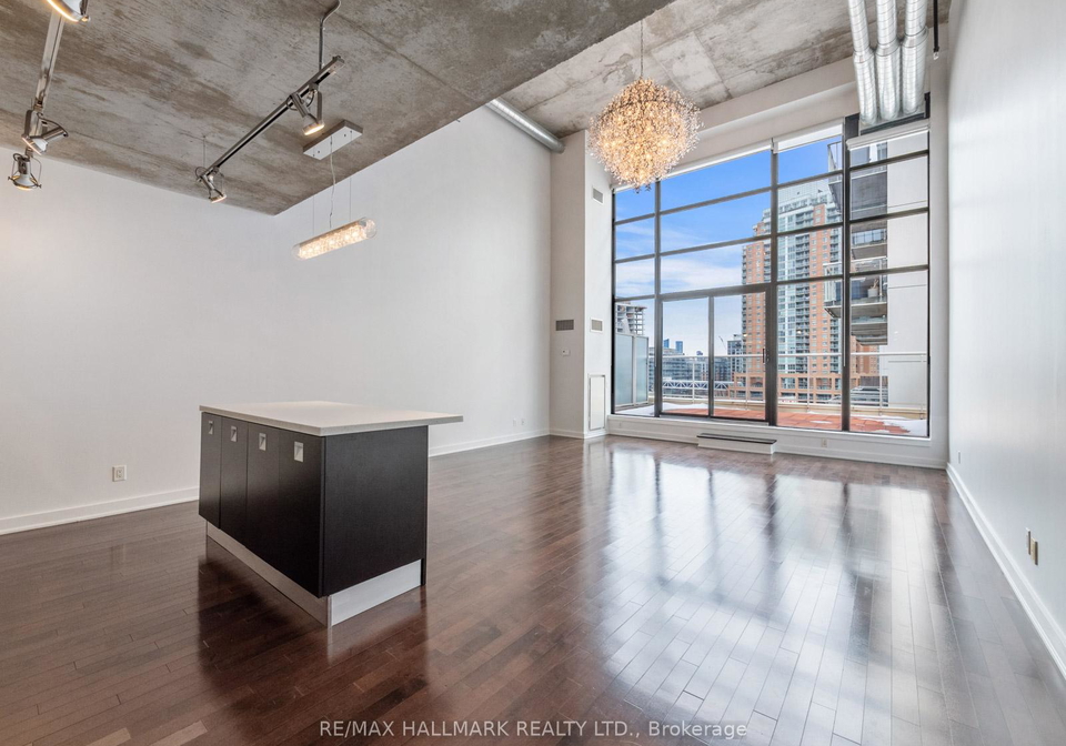 43-hanna-avenue-toronto-ontario-c12916354
