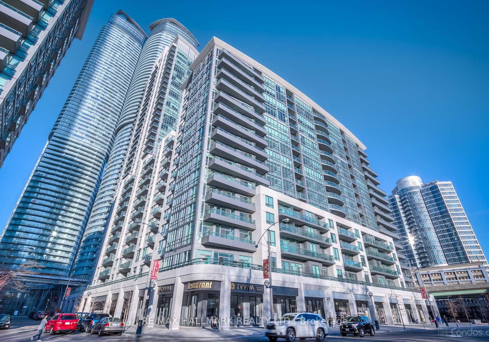 25-lower-simcoe-street-toronto-ontario-c12916776