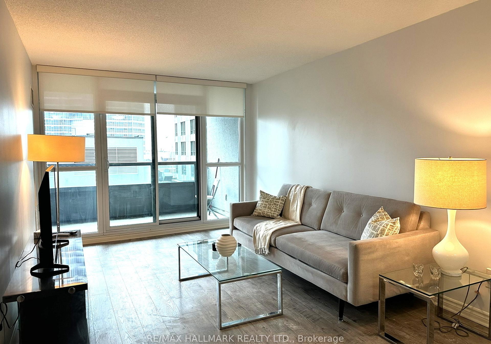 25-lower-simcoe-street-toronto-ontario-c12916776
