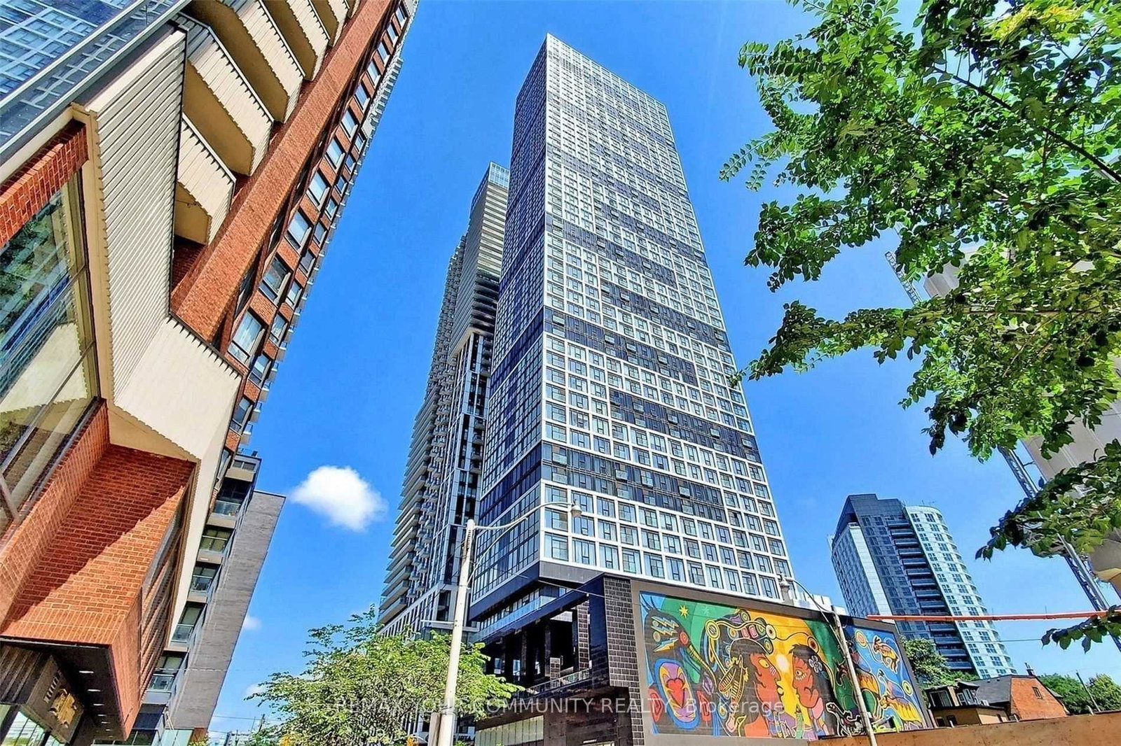 251-jarvis-street-toronto-ontario-c12916818