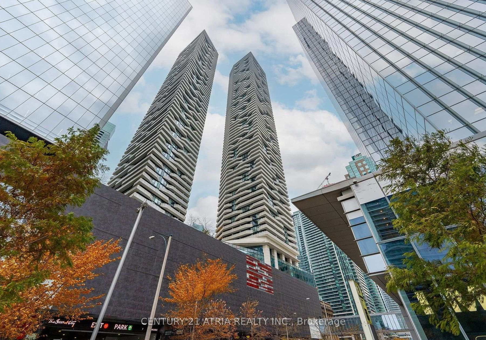 88-harbour-street-toronto-ontario-c12916956