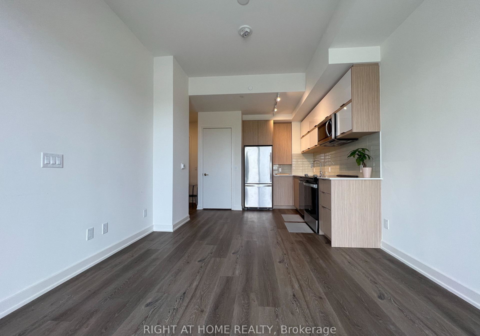 10-deerlick-court-north-york-ontario-c12916984