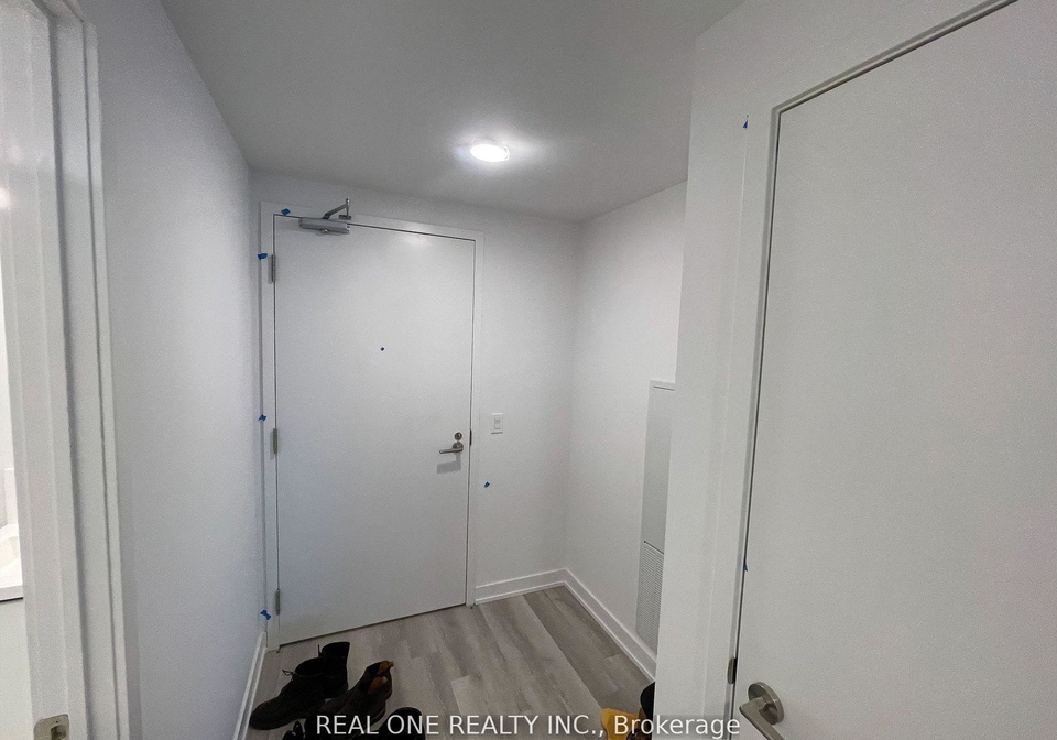 230-simcoe-street-toronto-ontario-c12917208