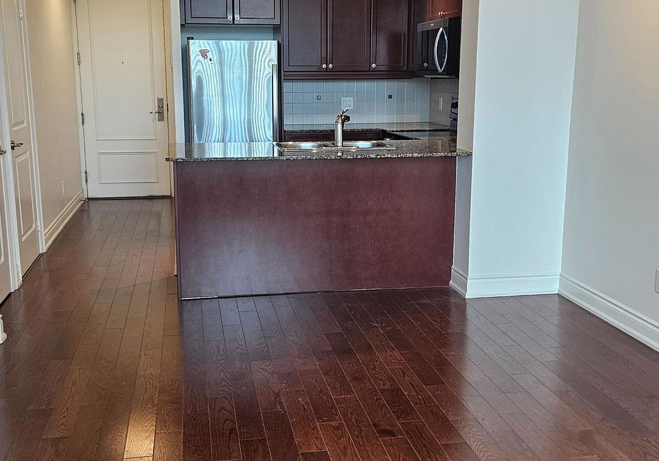 10-bloorview-place-north-york-ontario-c12917236