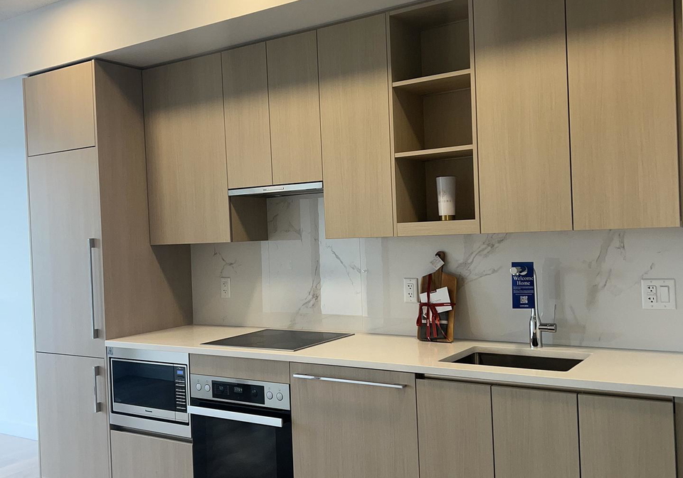 25-mcmahon-drive-north-york-ontario-c12917362