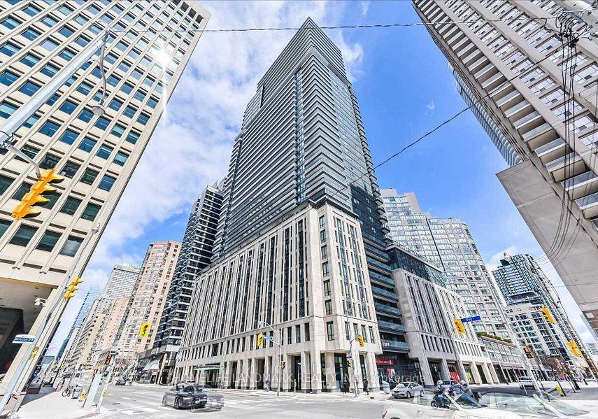 955-bay-street-toronto-ontario-c12917414