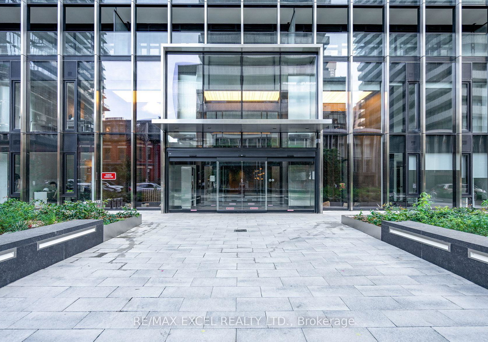 55-charles-street-toronto-ontario-c12917582