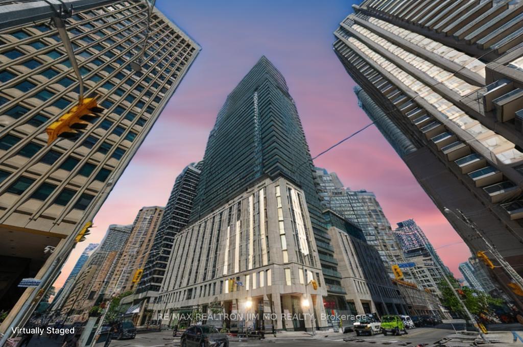 955-bay-street-toronto-ontario-c12917594