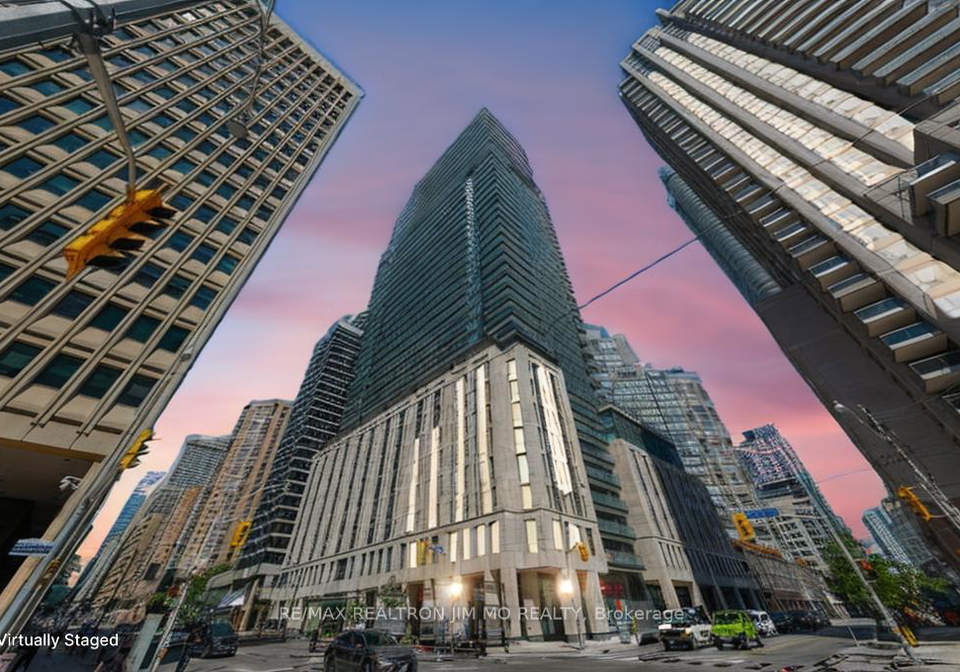 955-bay-street-toronto-ontario-c12917594