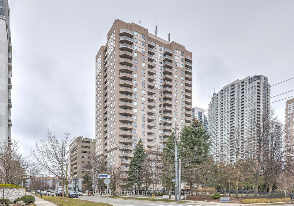 18-hillcrest-avenue-north-york-ontario-c12917620