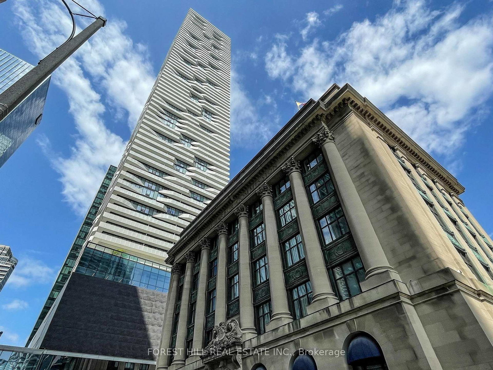 100-harbour-street-toronto-ontario-c12917854