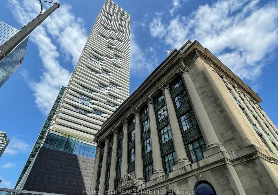 100-harbour-street-toronto-ontario-c12917854