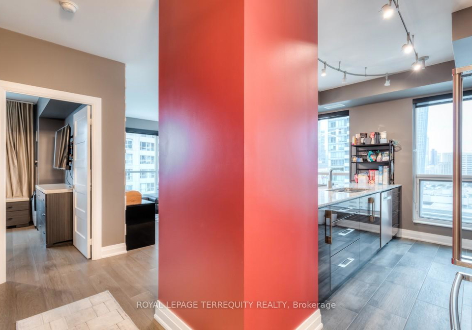 1-scott-street-toronto-ontario-c12918056