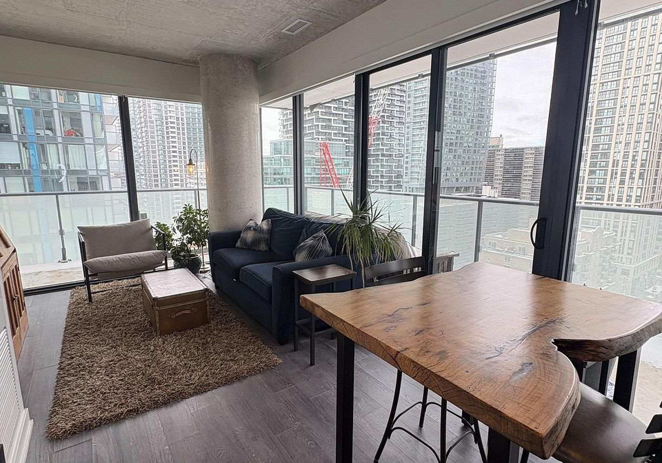 185-roehampton-avenue-toronto-ontario-c12918124