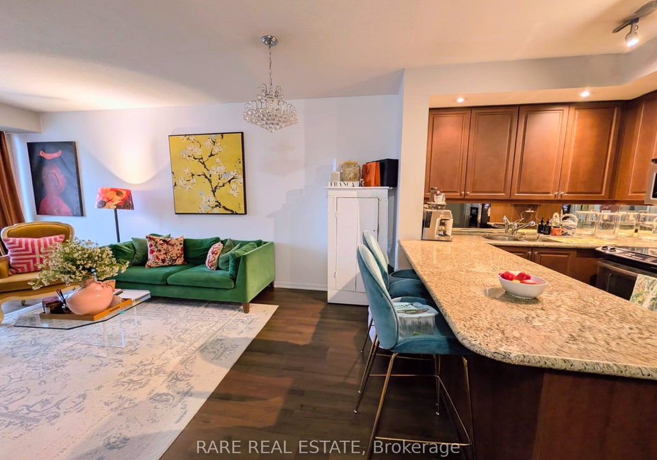 628-fleet-street-n-toronto-ontario-c12918218