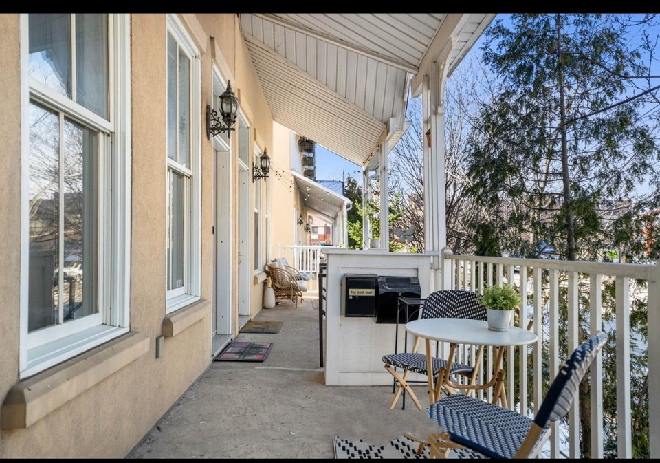 605-adelaide-street-w-toronto-ontario-c12918326