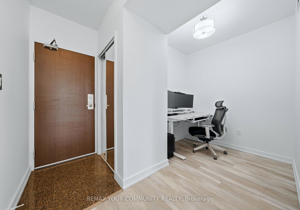 35-mariner-terrace-toronto-ontario-c12918446