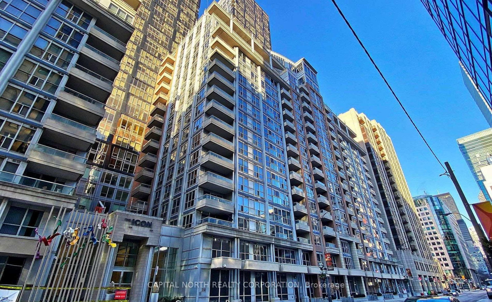 250-wellington-street-w-toronto-ontario-c12918554