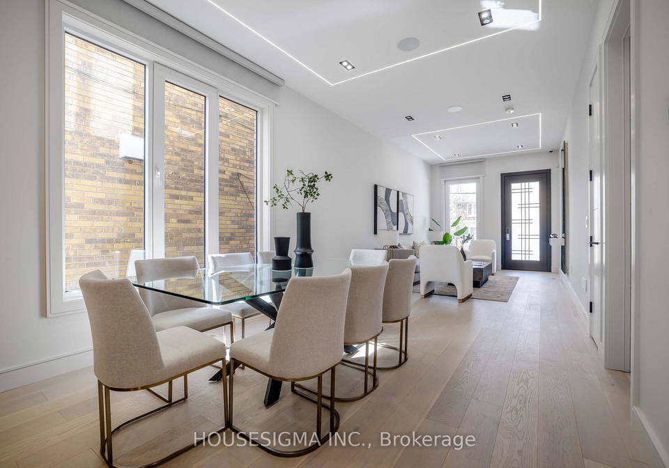 151-dewbourne-avenue-toronto-ontario-c12918614