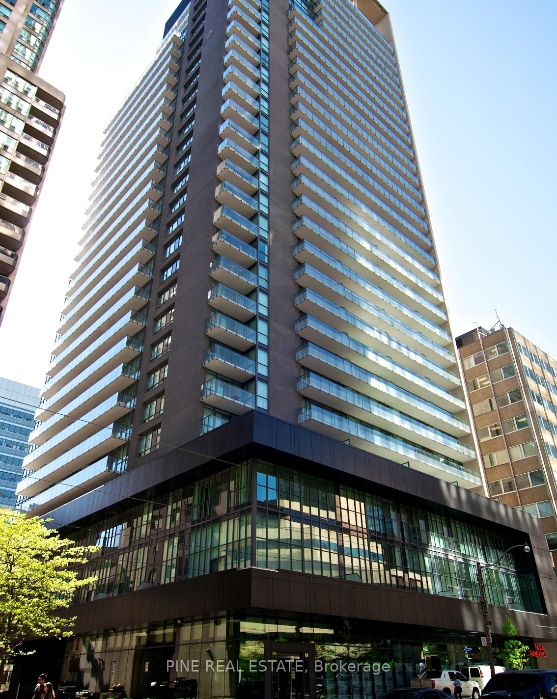 770-bay-street-toronto-ontario-c12918806
