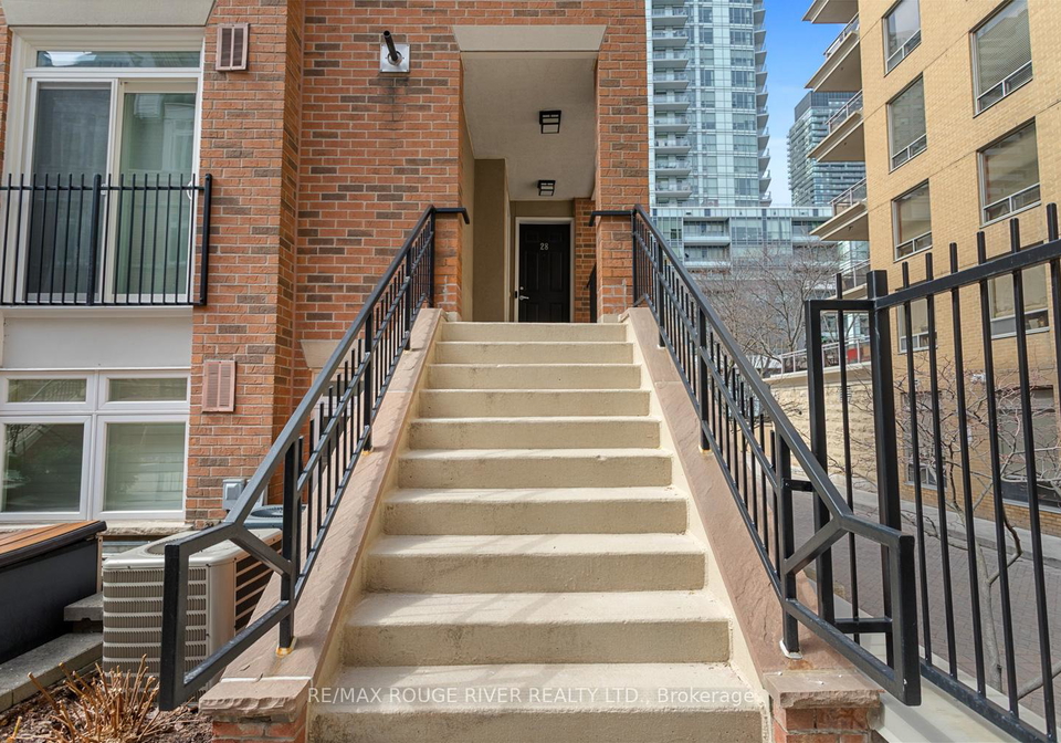 89-lillian-street-toronto-ontario-c12918838