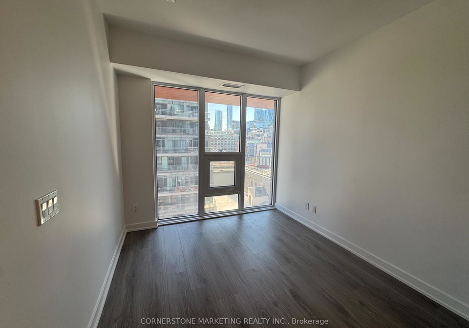 100-queen-street-e-toronto-ontario-c12919002