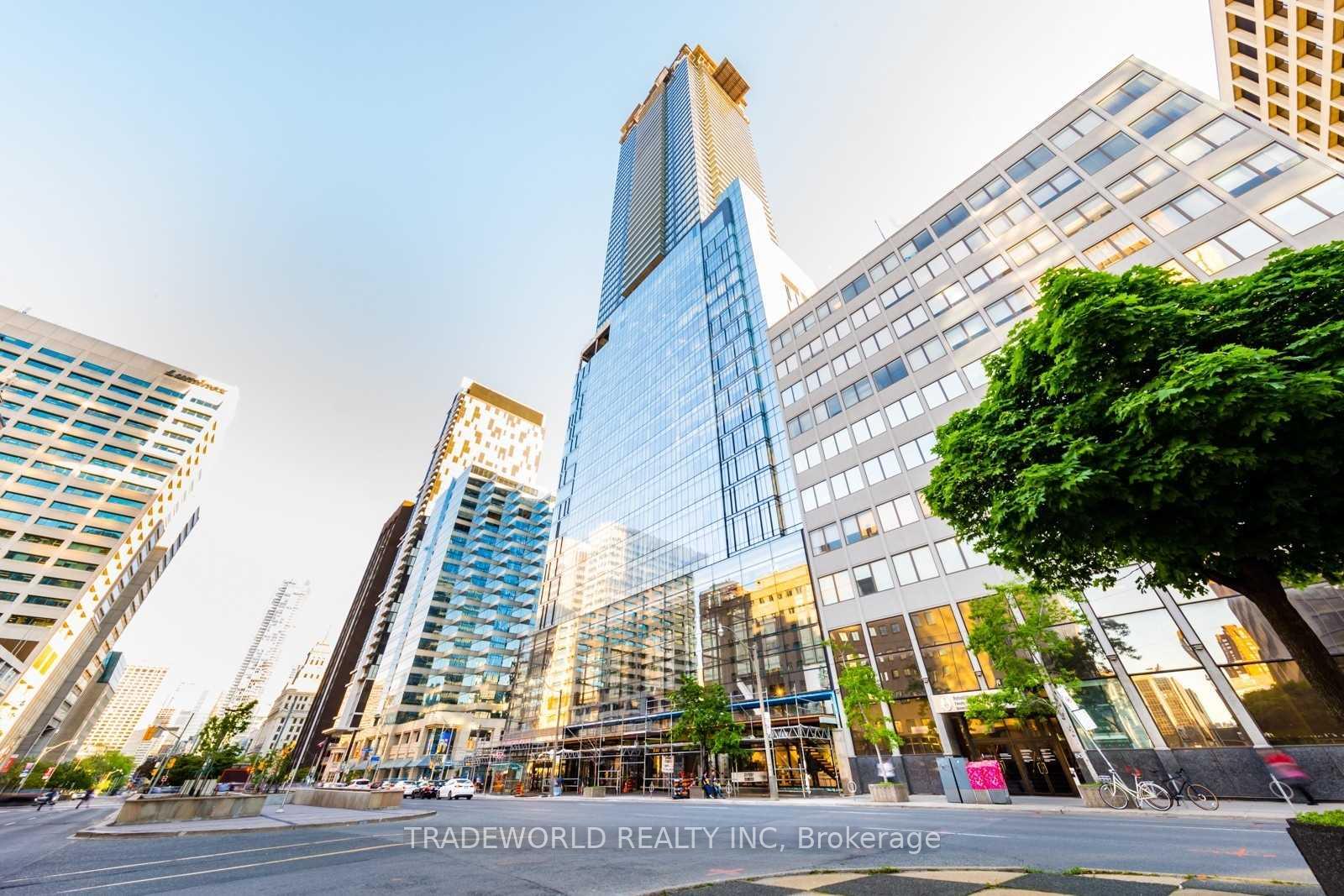 488-university-avenue-toronto-ontario-c12919010