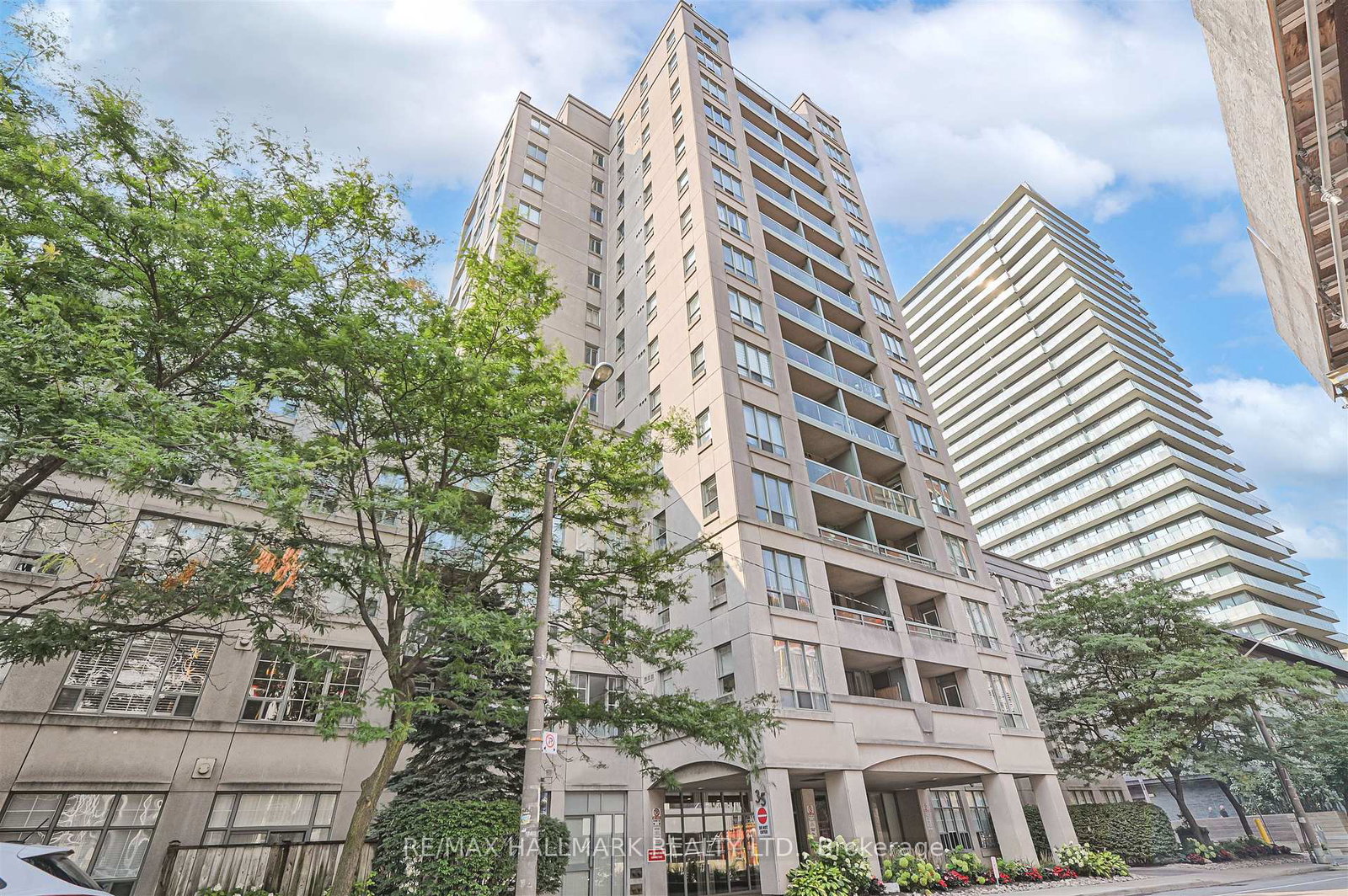 35-merton-street-toronto-ontario-c12919042