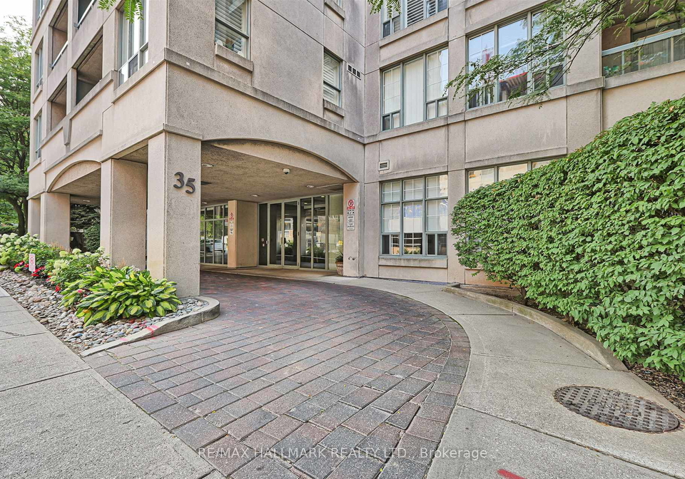 35-merton-street-toronto-ontario-c12919042