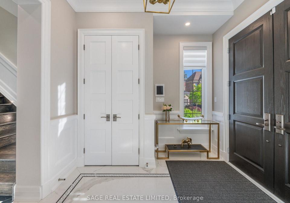17-daniel-cozens-court-toronto-ontario-c12919082