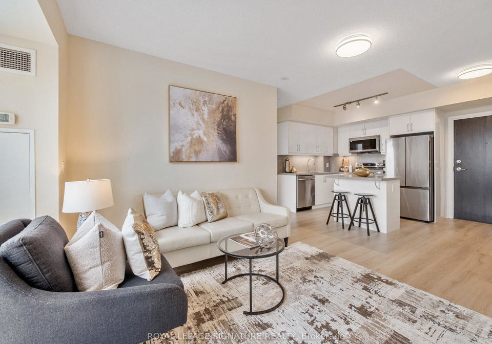 701-sheppard-avenue-w-toronto-ontario-c12919236