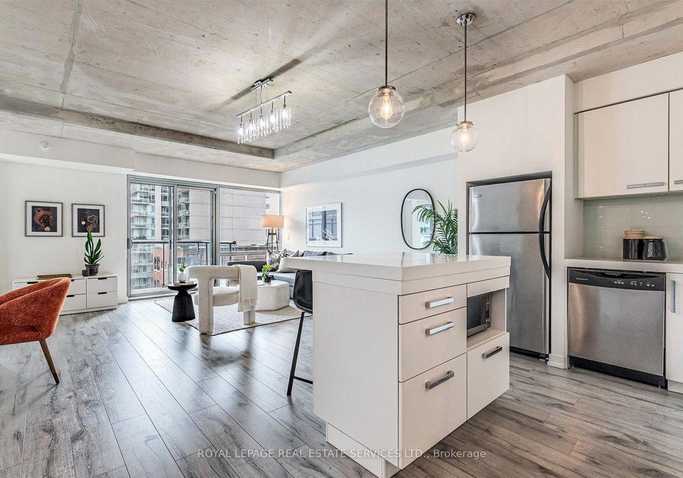 55-stewart-street-toronto-ontario-c12919318