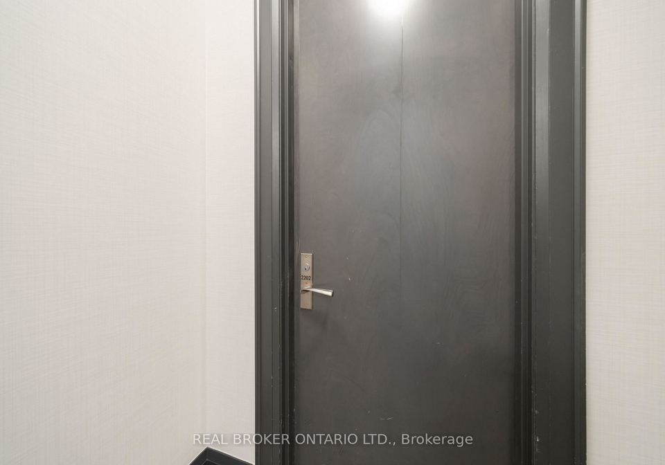 21-balmuto-street-toronto-ontario-c12919352